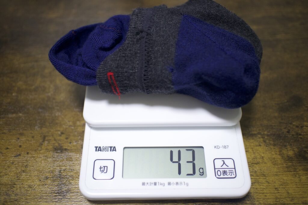 HIKER TRASH “HIKE＆RUN”ソックスの商品スペック