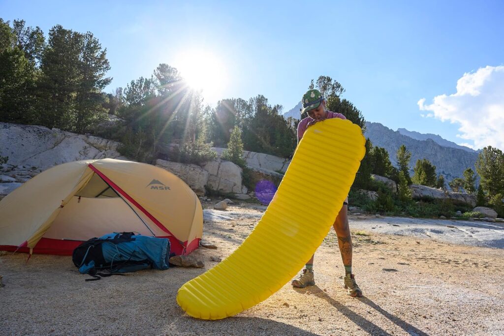 THERMAREST(サーマレスト) アウトドア キャンプ マットレス ネオエアートポリュクス R値:3.7 レギュラーワイド 【 並行輸入品 THERMAREST(サーマレスト) アウトドア キャンプ 屋外用マットレス