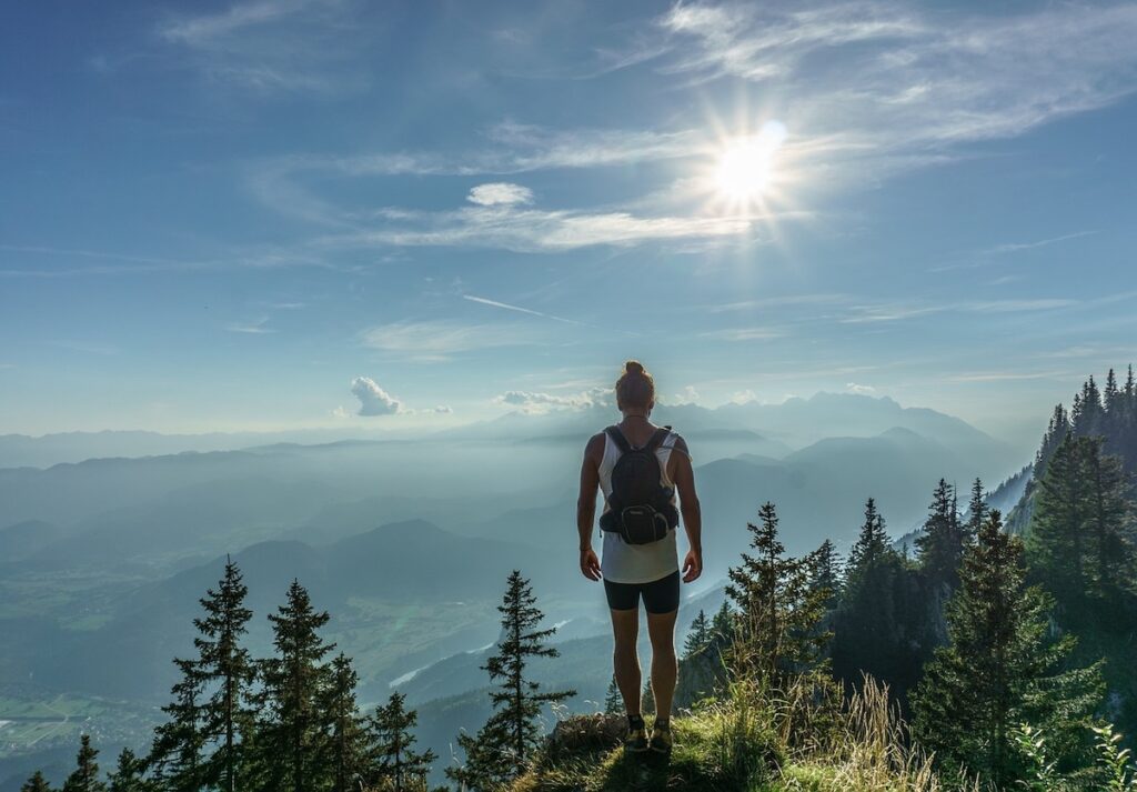 なぜ登山にサブザック・アタックザックが必要なのか？―軽量＆パッカブルのメリット