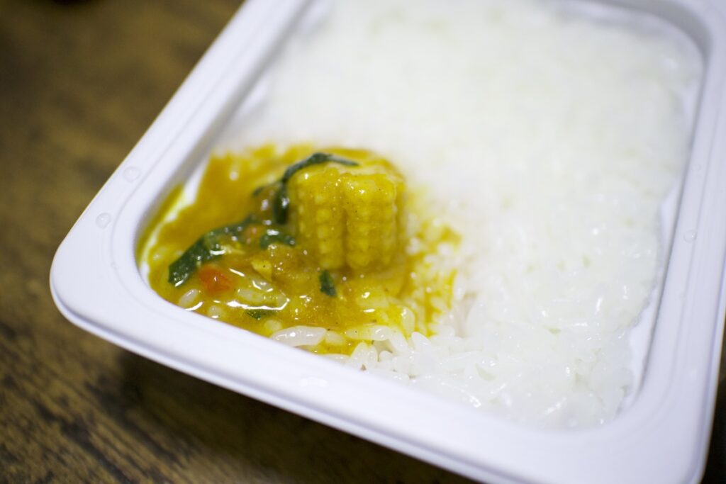 意外としっかりとした辛さがある