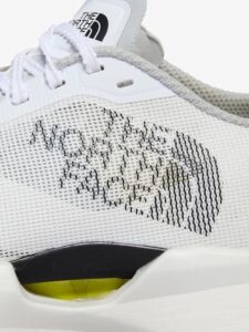 THE NORTH FACE(ザ・ノース・フェイス) ユニセックス大人 SUMMIT VECTIV PRO3