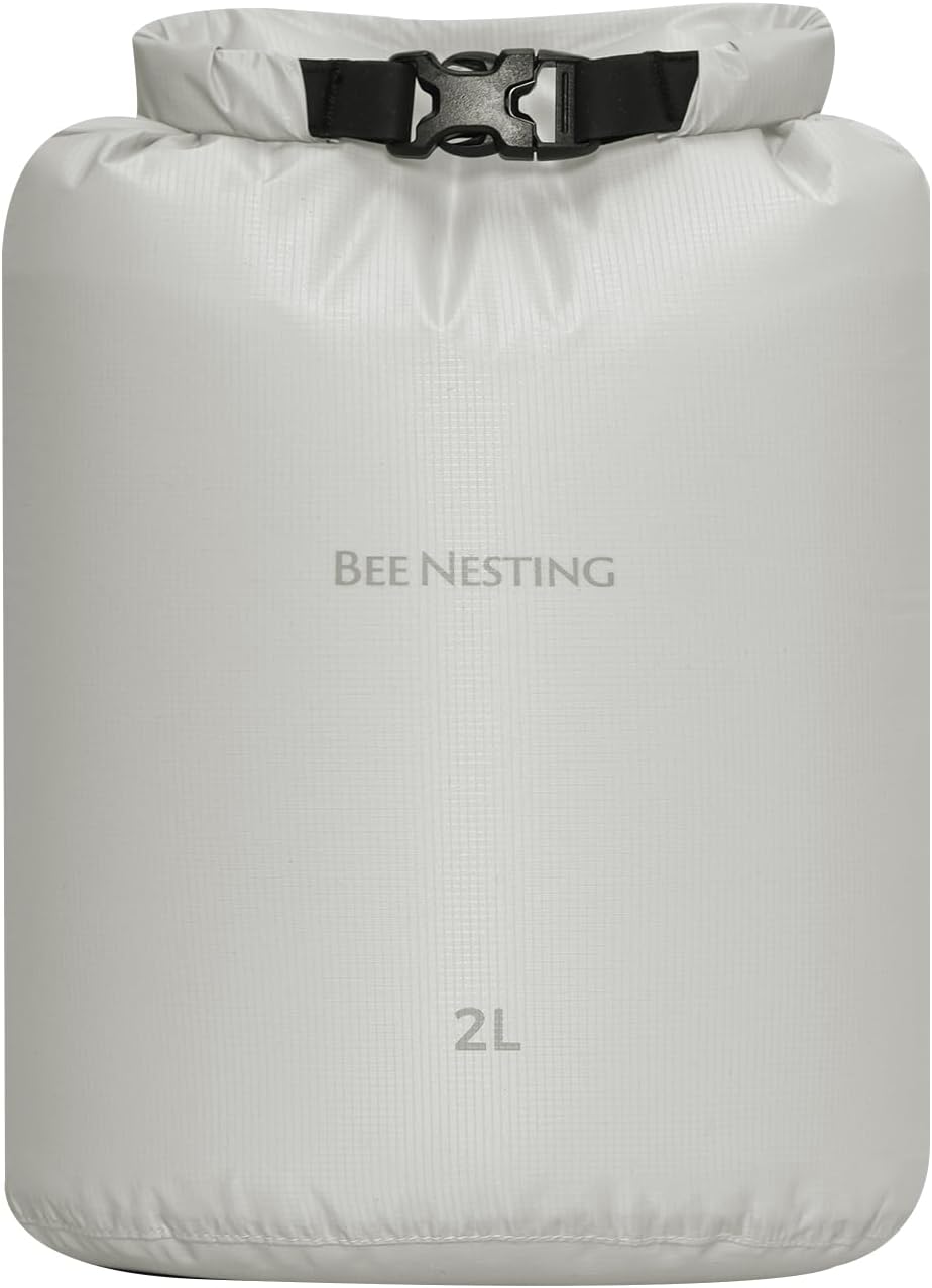 Bee Nestingドライバッグ 超軽量 防水バッグ 折りたたみ スタッフバッグ 完全防水 ウォータープルーフバッグ 防災 温泉 海水浴 釣り ビーチ 水泳 登山 旅行 便利グッズ(グレー, 2L 肩ひもなし)