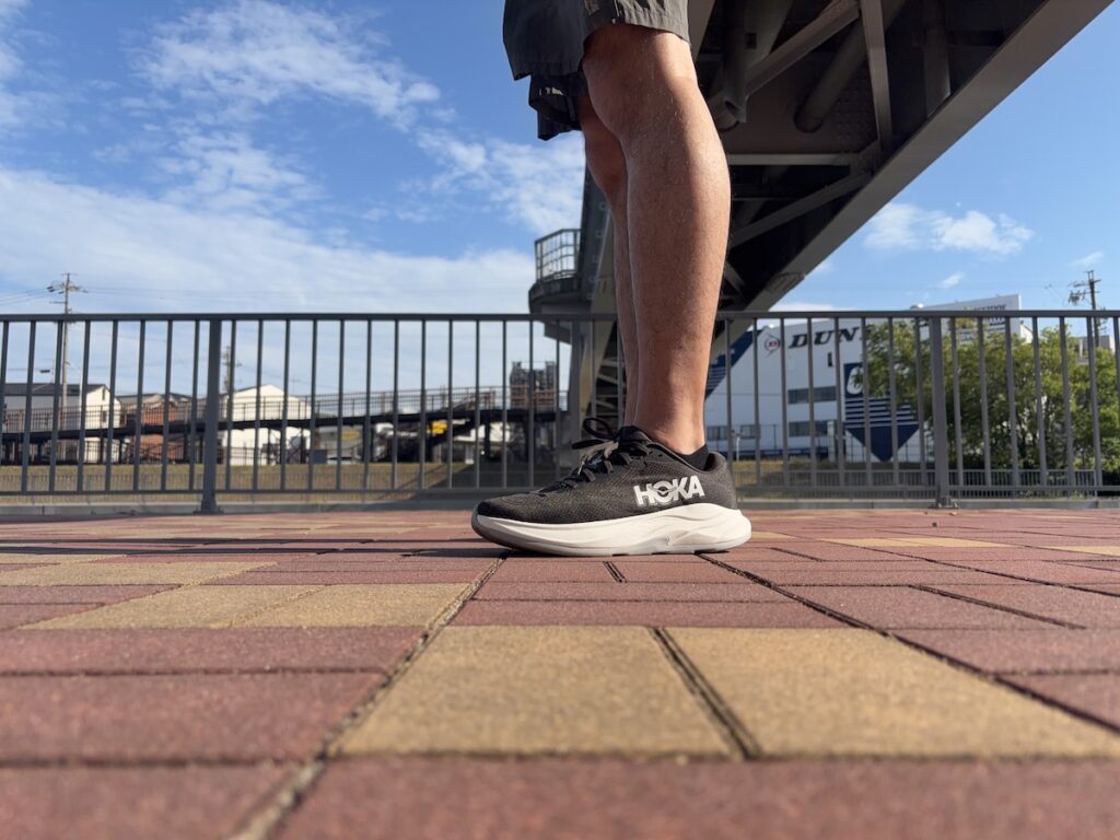 厚底なので地面の感覚は少ない