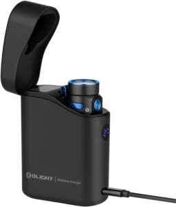OLIGHT(オーライト) Baton 4 Kit 懐中電灯 充電ケース付き